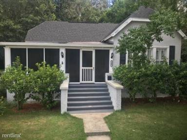 Main picture of 705 SE Wenona Ave