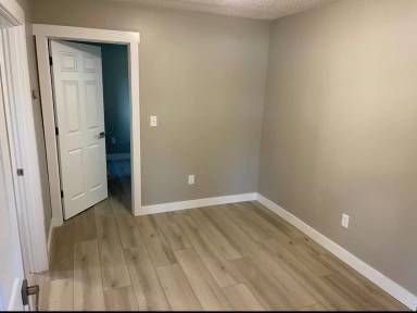 Main picture of 1063 Neil Cir N