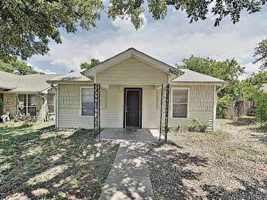 Main picture of 8420 Whitney Dr