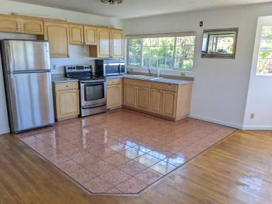 Main picture of 98-499 Pono St