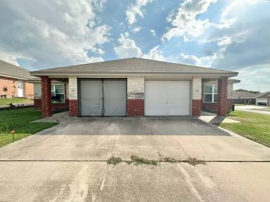 Main picture of 1500 Cinch Dr