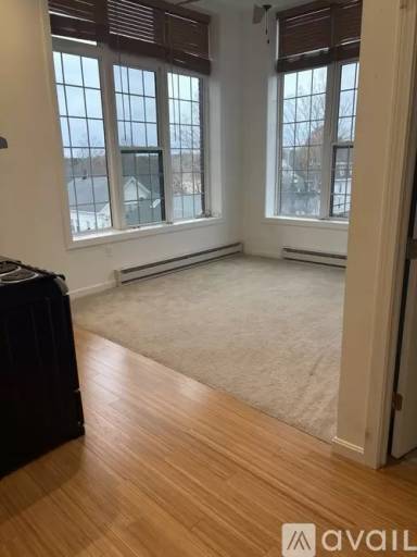 Main picture of 6 Grove St