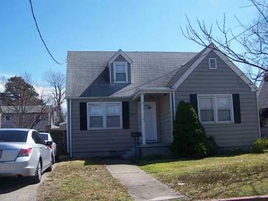 Main picture of 2716 Tidewater Dr