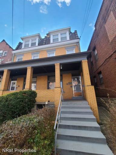 Main picture of 422 Atwood St