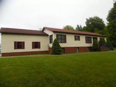 Main picture of 4897 Burg St