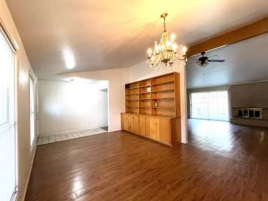 Main picture of 2413 Sussex Dr