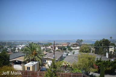 Main picture of 2344 Illion St