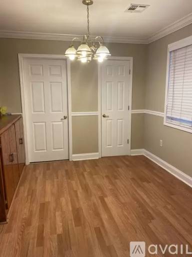 Main picture of 3011 Louisiana Avenue Pkwy