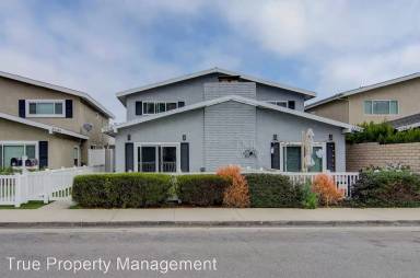 Main picture of 216 Palmer St