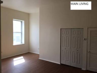 Main picture of 810 Saint Paul St