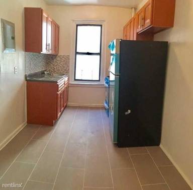 Main picture of 1427 Taylor Ave