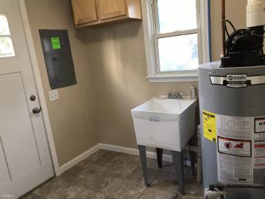 Main picture of 1151 E George Ave