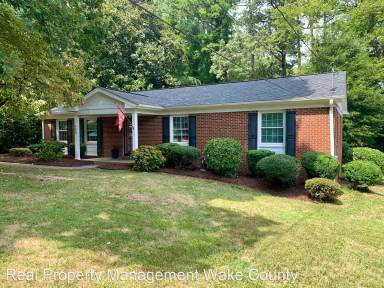 Main picture of 406 N Glen Dr