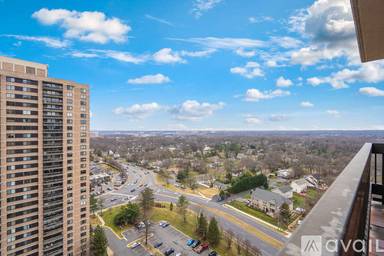 Main picture of Skyline Square Condominiums