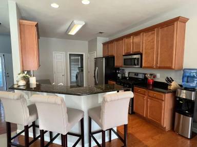 Main picture of 127 Tilton Dr