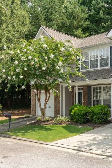 Main picture of 1659 Jackson Sq NW