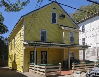 Main picture of 53 Howard St
