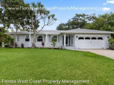 Main picture of 821 Idlewild Way