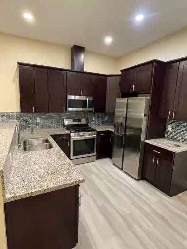 Main picture of Pacific Heights Apartments