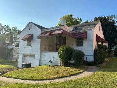 Main picture of 1440 35th Street Ensley