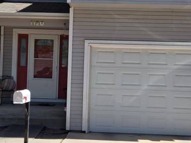 Main picture of 1118 W Pikes Peak Ave