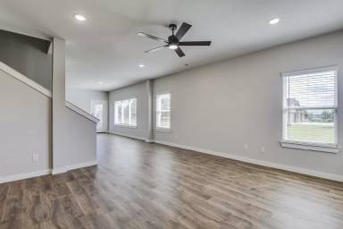 Main picture of 4405 Clovis Ct