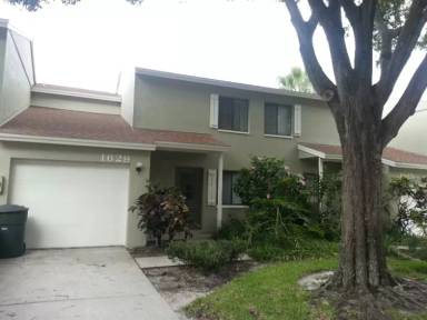 Main picture of 1629 Adams Cir S