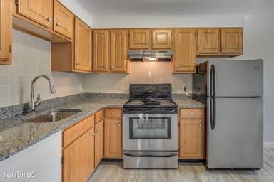 Main picture of 90 Wrentham St