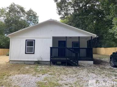 Main picture of 150 Crower Rd