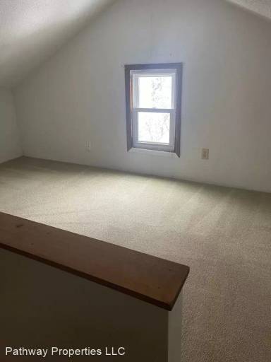 Main picture of 3809 University Ave