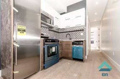 Main picture of 2 Stanwix St