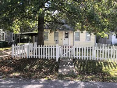 Main picture of 1619 Sisco Ave