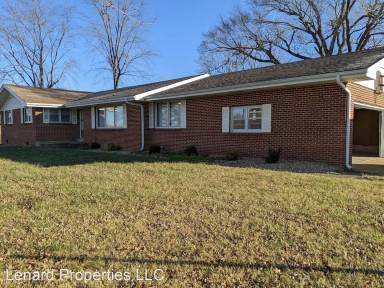 Main picture of 3684 S Springfield Ave