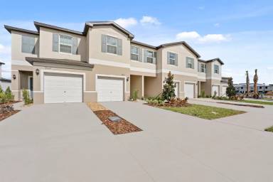 Main picture of 32153 Powderpuff Mimosa Dr
