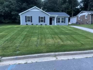 Main picture of 1325 W Sedgefield Dr