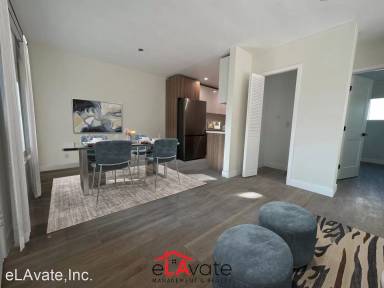 Main picture of 1312 N Citrus Ave