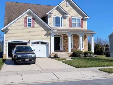 Main picture of 23 Nicholas Dr