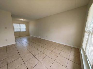 Main picture of 580 Blackhawk Rd