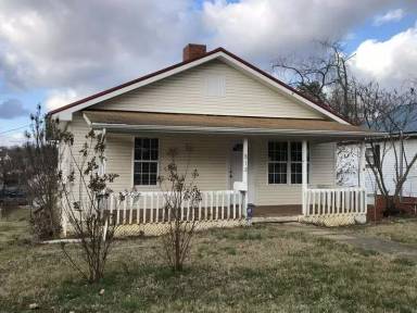 Main picture of 812 Wilson Ave