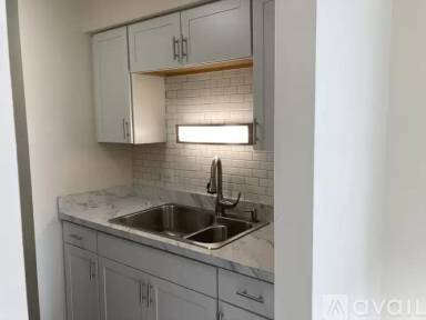 Main picture of 7117 W 93rd St