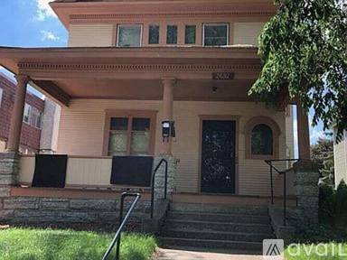 Main picture of 2632 Colfax Ave S