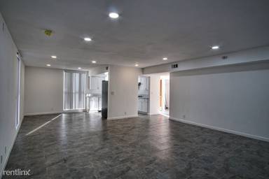 Main picture of 1017 S Bedford St