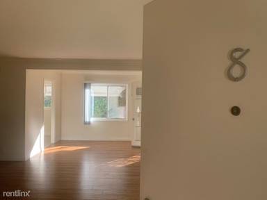 Main picture of 10554 National Blvd