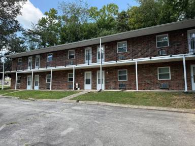 Main picture of 5820 Sanford Rd