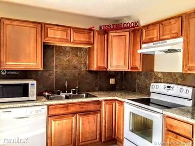 Main picture of 231 Woodland Rd