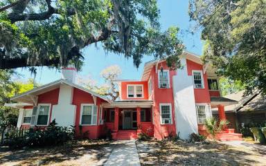 Main picture of 1704 1st Ave W