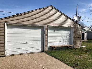 Main picture of 231 31st Ave