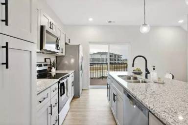 Main picture of 20876 S Ct
