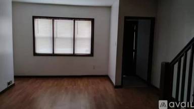 Main picture of 2709 Tasker St