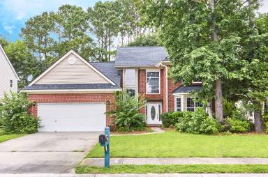 Main picture of 1168 Old Course Ln